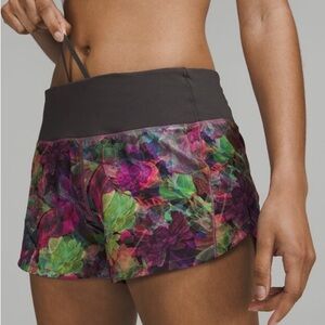 Lululemon Speed Up Floral Short 4" Lined Womens Size 2